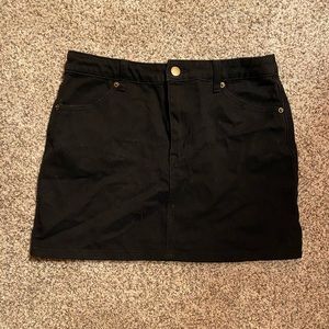 Black mini skirt